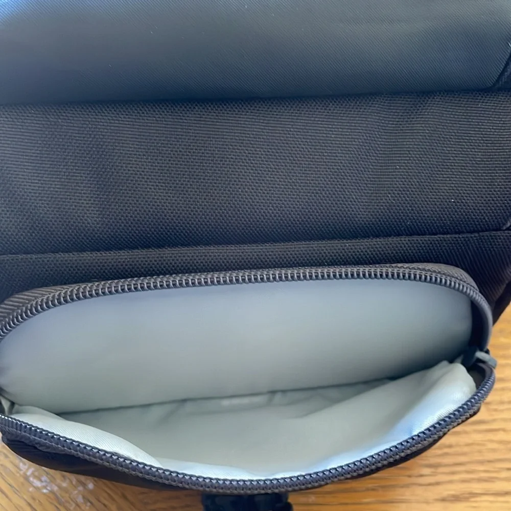 Lowepro Camera Bag New without Tags 8” x 4 1/2” x 4 1/2” with Shoulder Strap